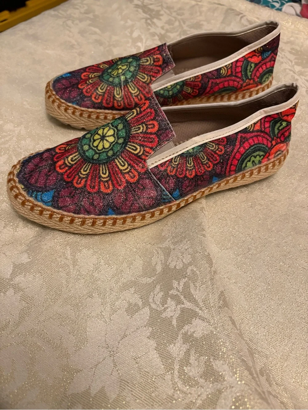 Bohemian Colorful Mandala Floral Slip-On Espadrilles - Multicolor
